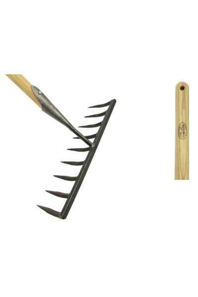 Moestuinhark met 9 vierkante gesmede tanden en lange steel.