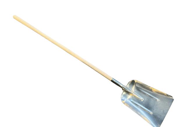 Aluminium graanschop 31cm breed met 130cm knopsteel