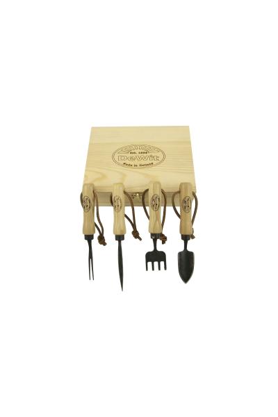 Bonsai set 4 stuks in houten doos